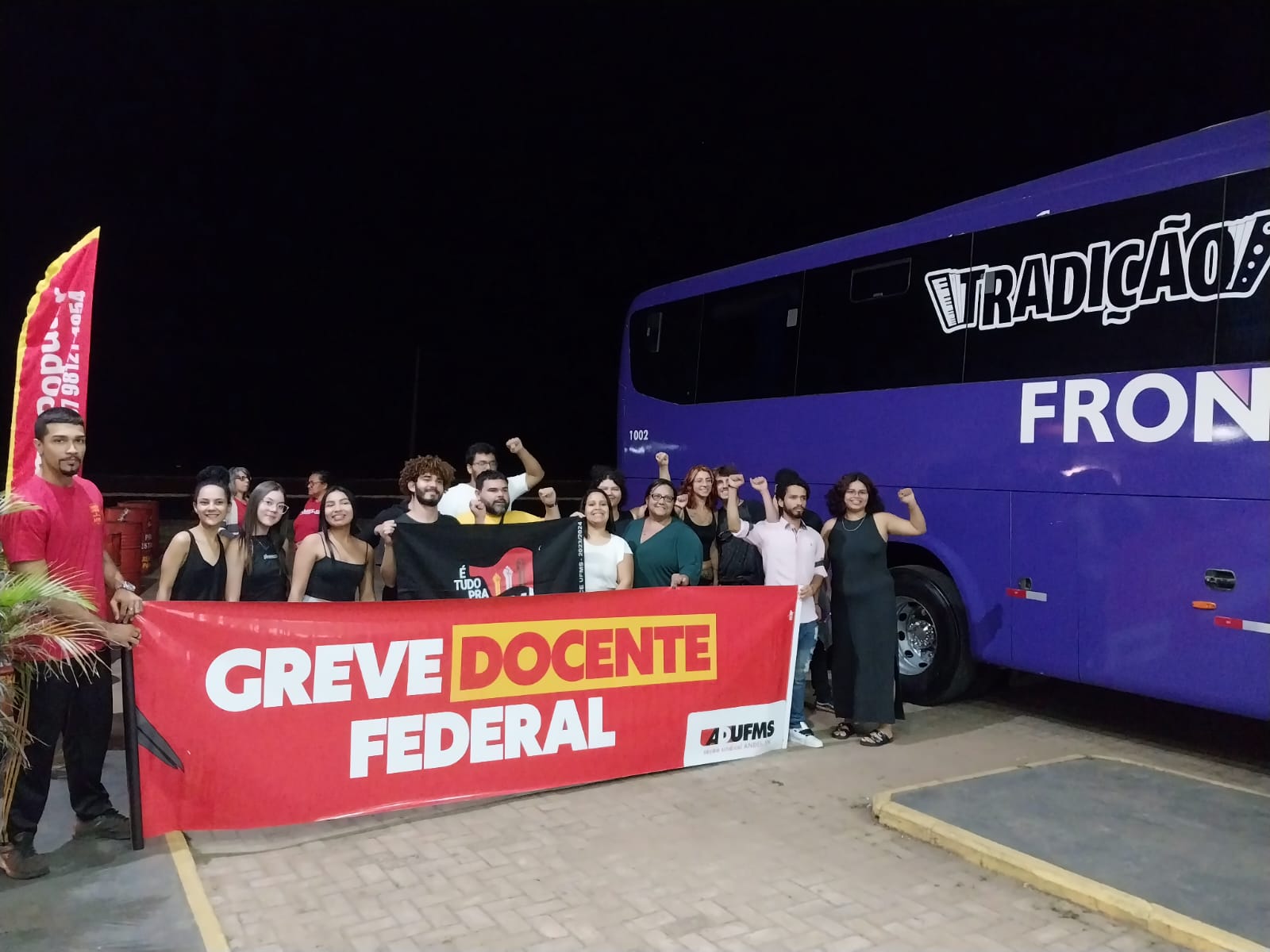 Adufms integra Marcha da Classe Trabalhadora em Brasília